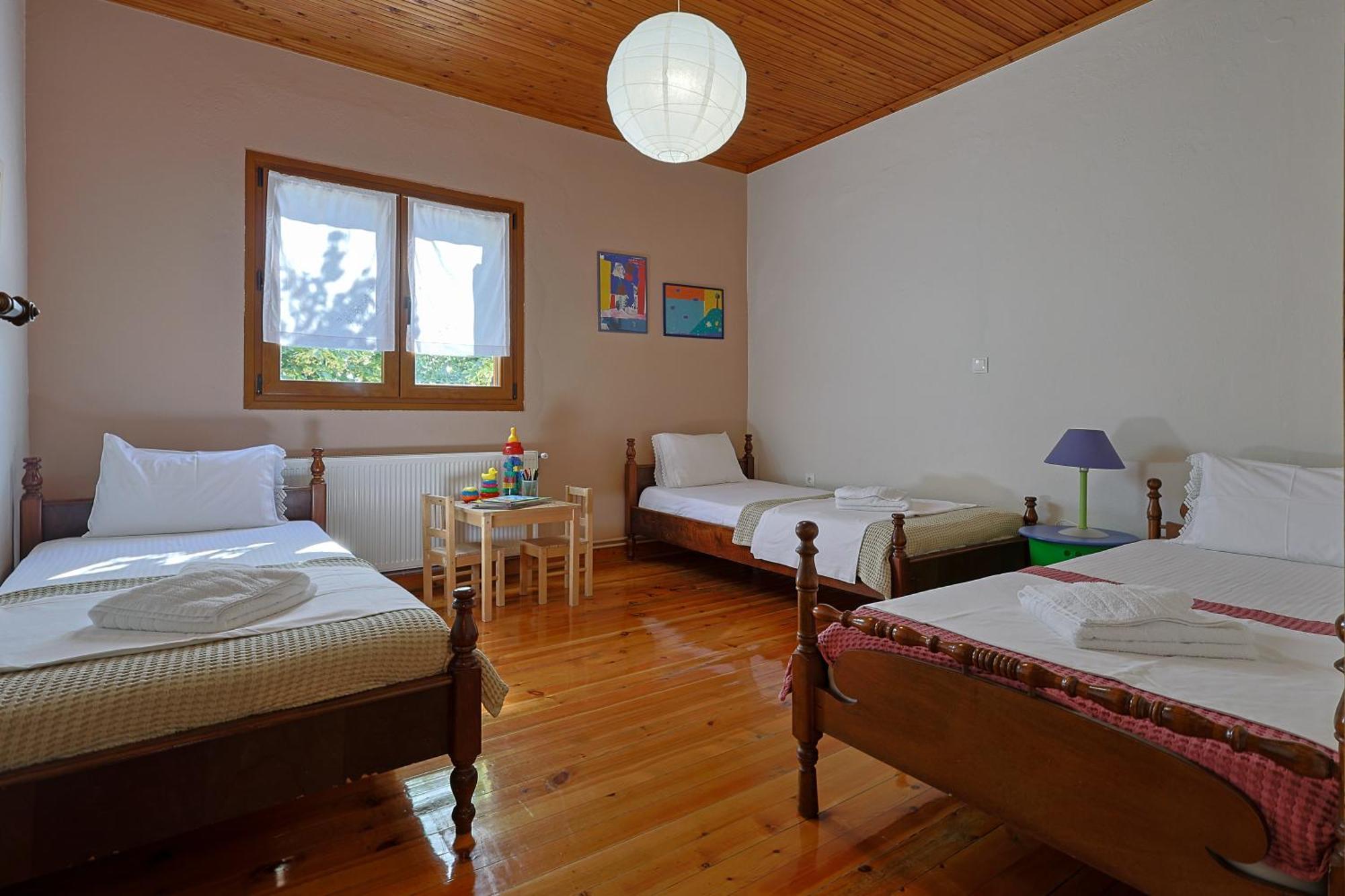 Villa Zeusplace Traditional Peponi
